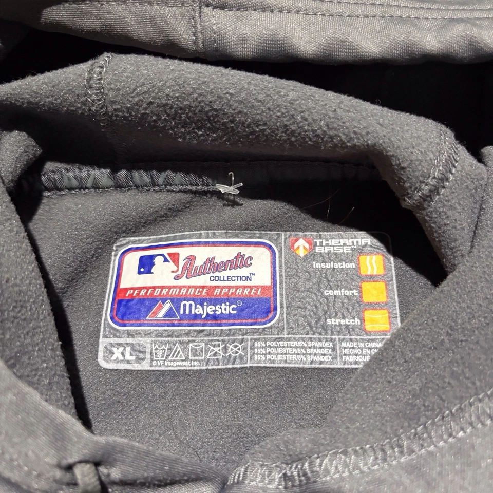 Sudadera con Capucha Majestics San Francisco Giants MLB Colección Auténtica Talla XL Foto 3 de 4