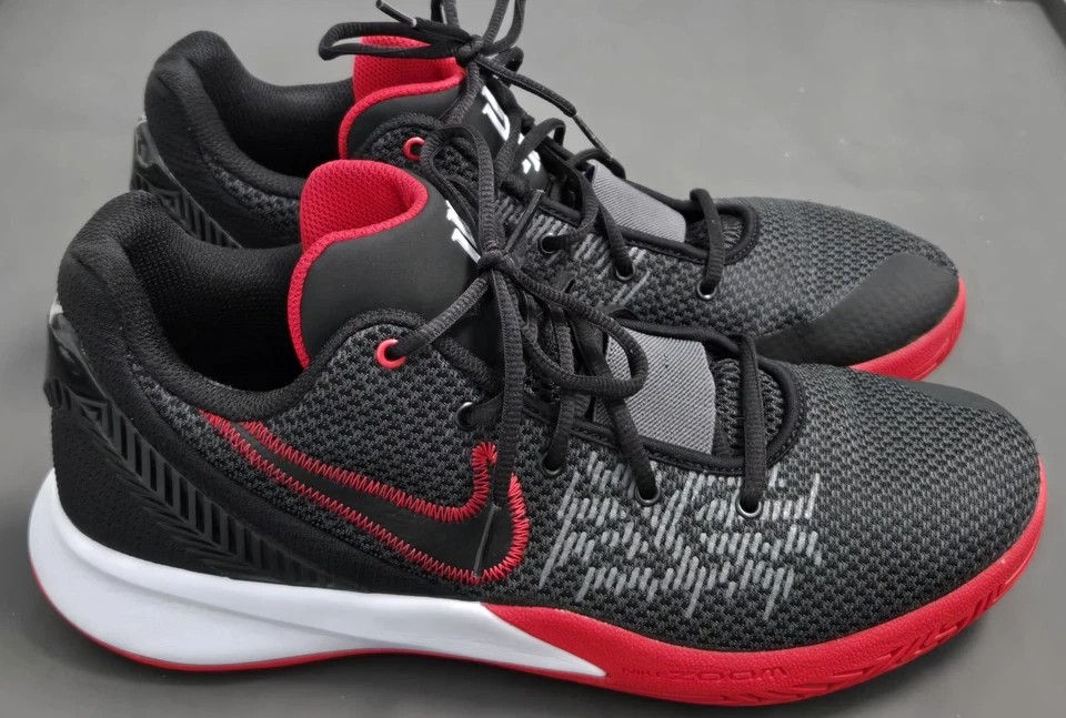Nike Kyrie Irving Flytrap 2 Zapatos Atléticos A04436-016 Negro Rojo Talla 11.5 Año 2018 Foto 3 de 4