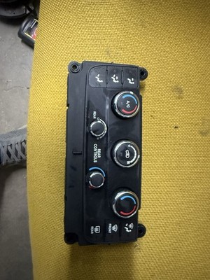Dodge Caravan Ac Heater Climate Control P68260538ab