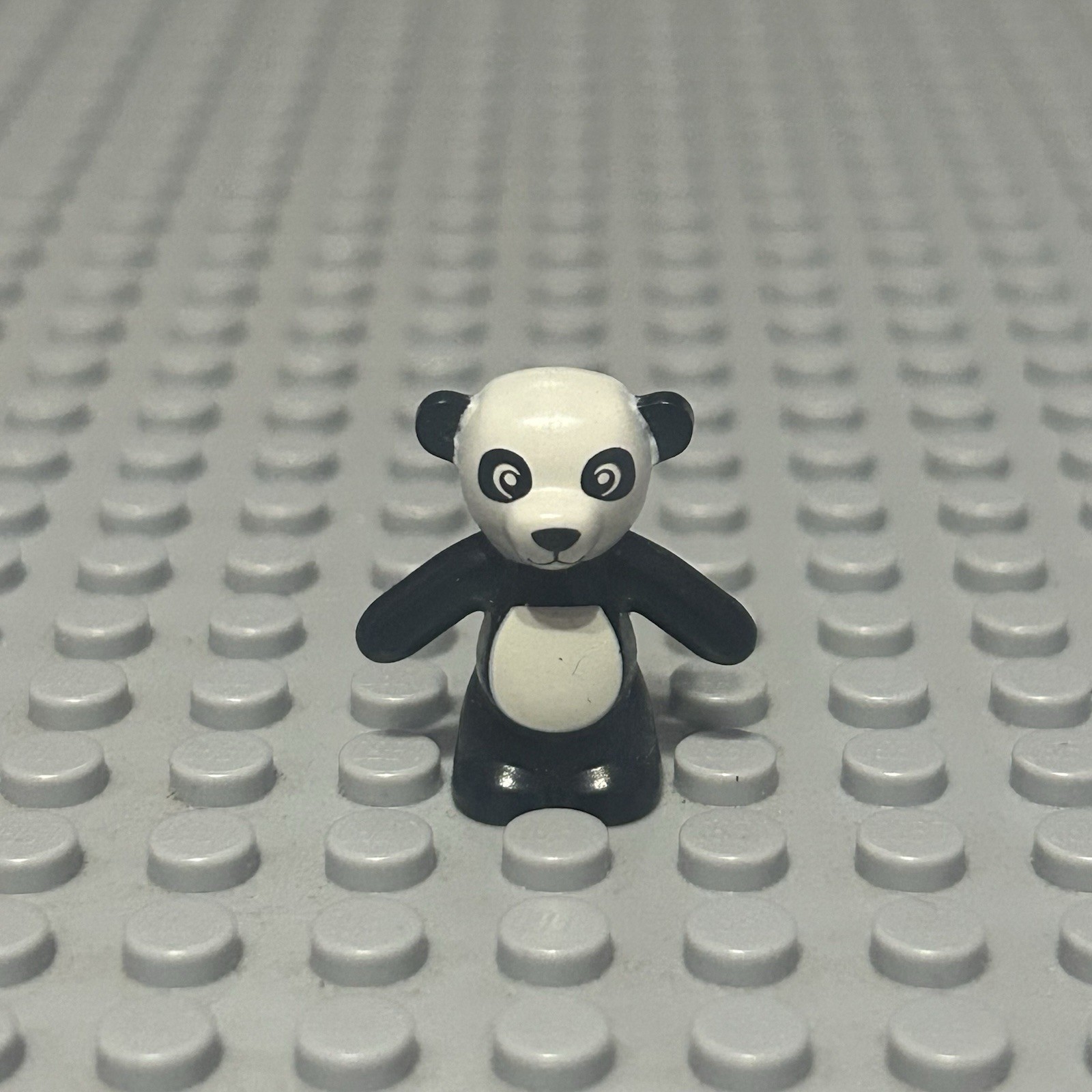 LEGO Black Teddy Bear with White Head and Stomach Panda Pattern