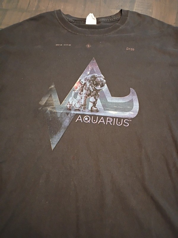 Aquarius Retro Vintage T-shirt Solid Black Size Extra Large