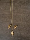 Sarah Coventry Filigree Goldtone Leaf with Center Pearl Necklace & Earrings — photo 4