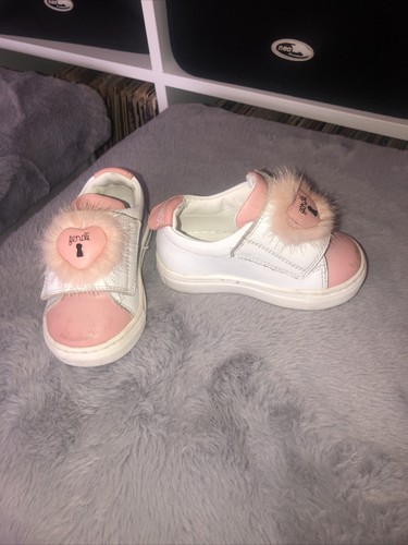 fendi pink trainers
