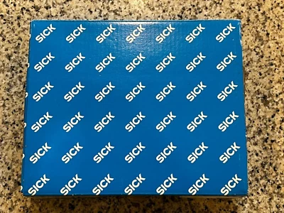 Sick DS60 fotocellula DS60-P41211 1016691 sensore di distanza mid range nuovo