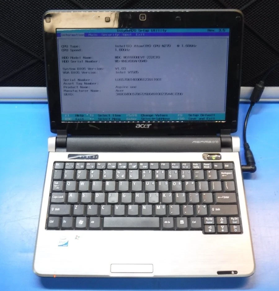 Acer aspire one kav60 deals