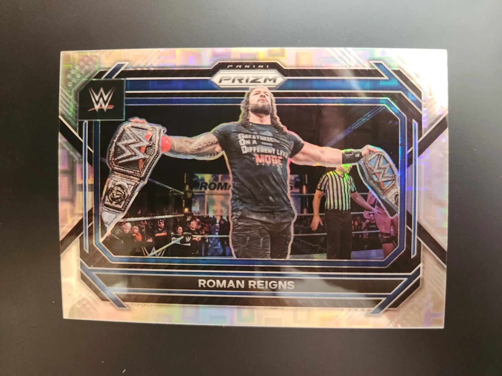 2023 Panini WWE Prizm Premium Box Set Prizm Parallel /199 Roman Reigns #29