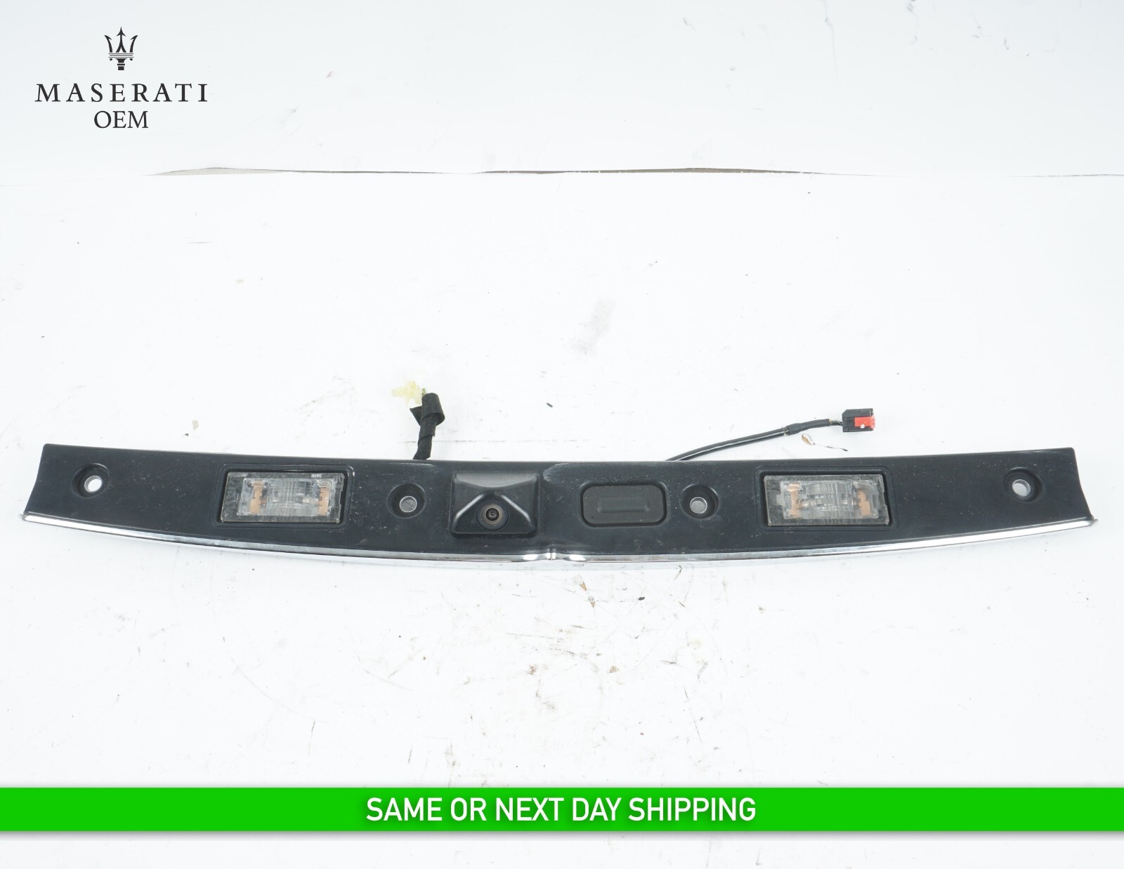 14 - 20 MASERATI QUATTROPORTE TRUNK LID MOLDING LICENSE LIGHT W/ CAMERA OEM