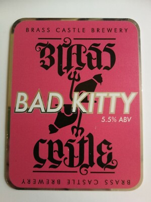 MESSING SCHLOSS Brauerei BAD KITTY Pumpclip Real Ale Bier Abzeichen Front Katze Motiv