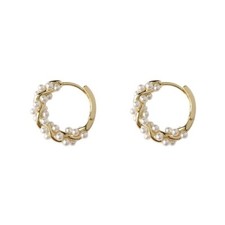 Women's Fashion Temperament Circle Pearl Earrings