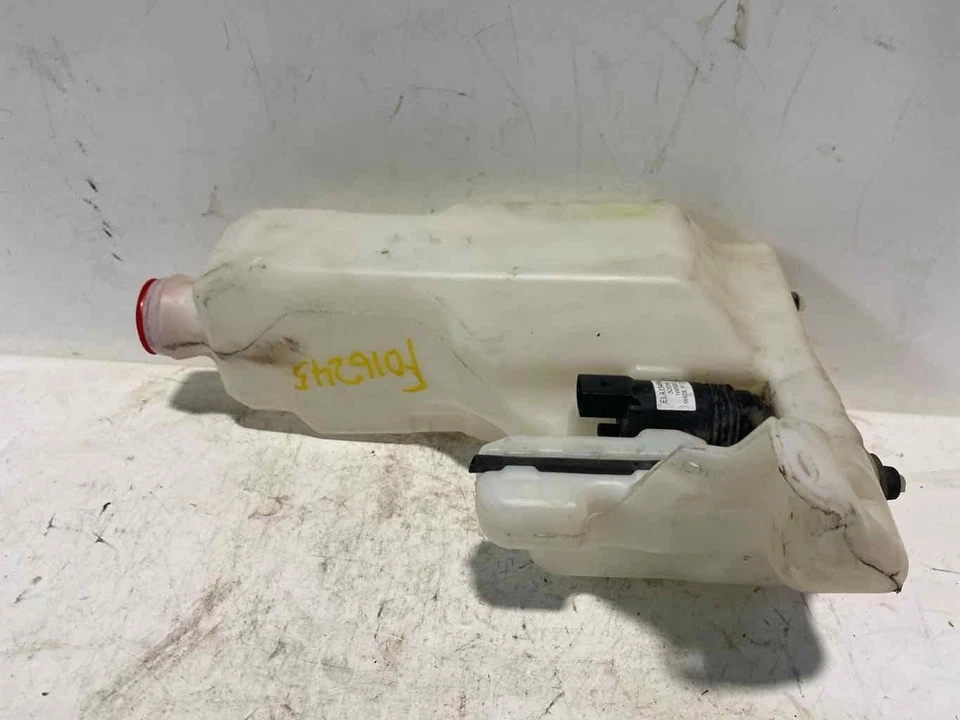 Windshield Washer Fluid Bottle Reservoir Tank CHEVY COLORADO 15 16 17 - Изображение 3 из 4