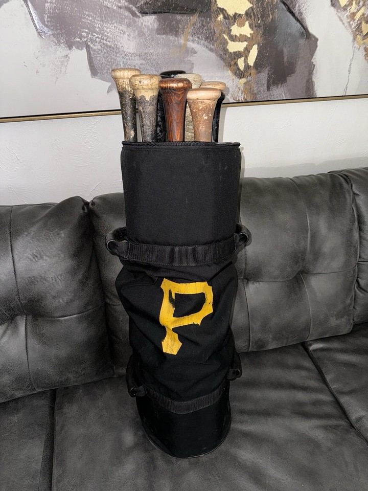 Pittsburgh Pirates Team Issued Game Used MLB Baseball Travel Bat Bag eBay
