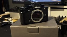 NIKON ZF 24MP FULL-FRAME MIRRORLESS CAMERA 
