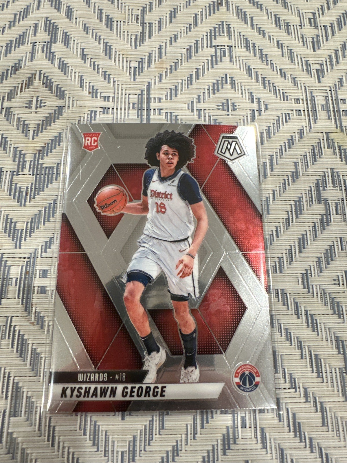 2024-25 Panini Mosaic Rookies Kyshawn George #247