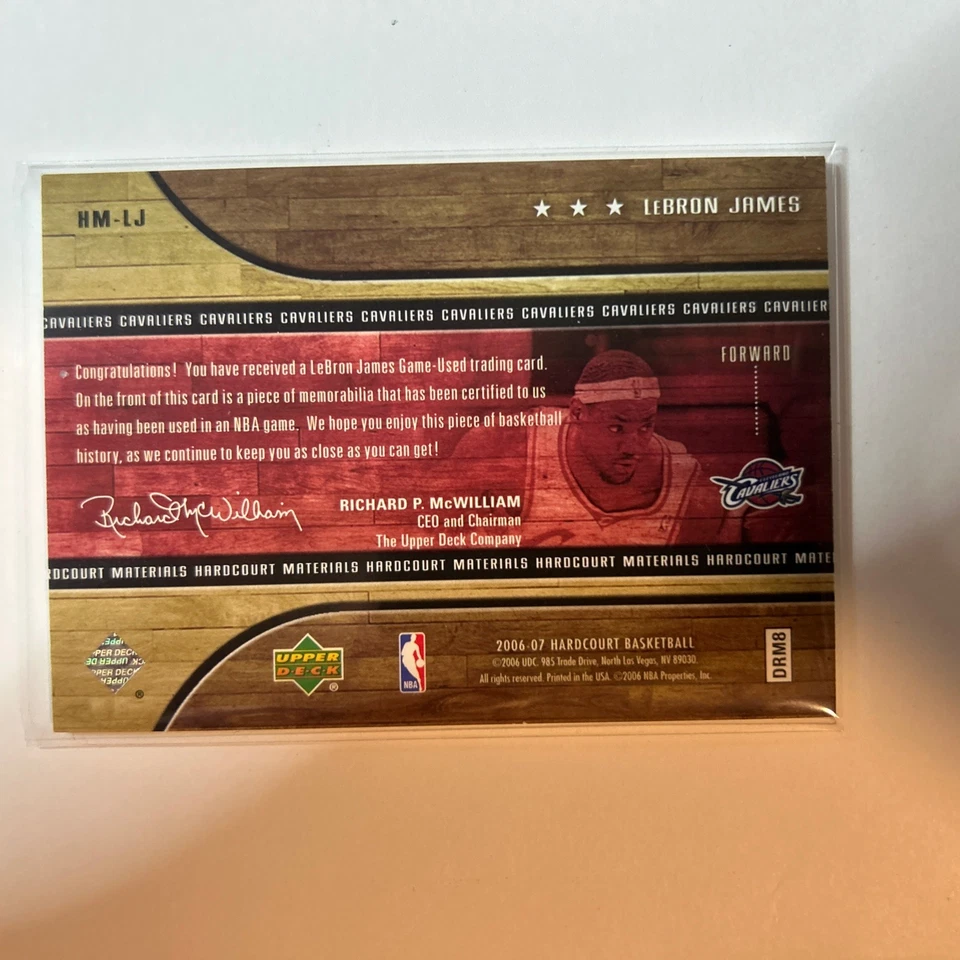 2006 Upper Deck Hardcourt Materials Lebron James - Cavaliers  - Hall of Fame - Image 2 of 2