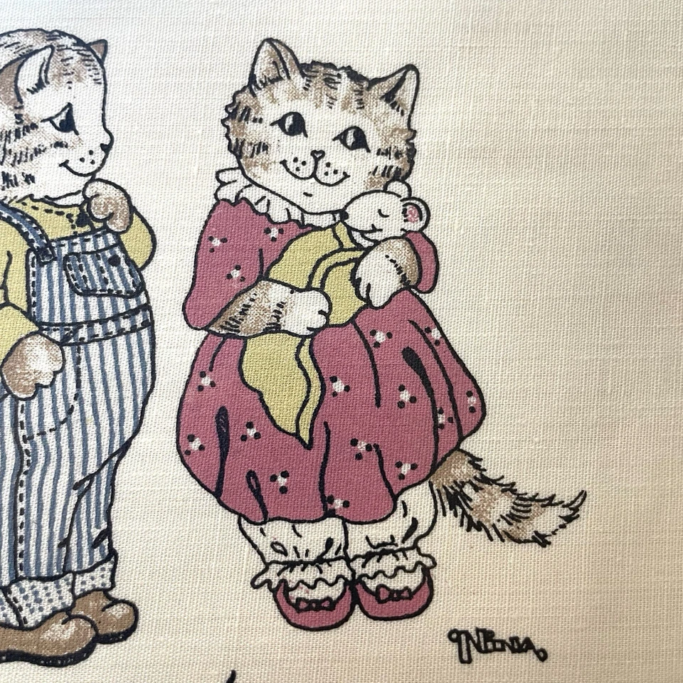 Vntg Hand Silk-Screened Panel 109 Nina Shaffer Two Kittens Holding A Mouse - Image 4 of 4