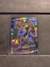 Paige Bueckers 2025 Panini Prizm WNBA #147 RC Cracked Ice Prizm Dallas Wings 🥶