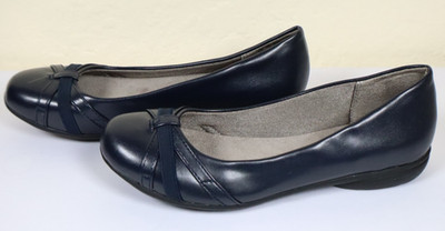 Life Stride Simple Comfort Abigal Navy Flats Sz 7M