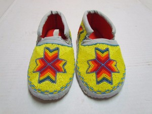 youth moccasins