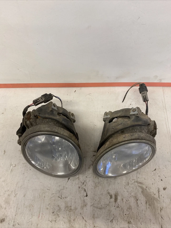Subaru 2006-2009 Outback Legacy par de luces antiniebla delanteras 11420791 Foto 2 de 4