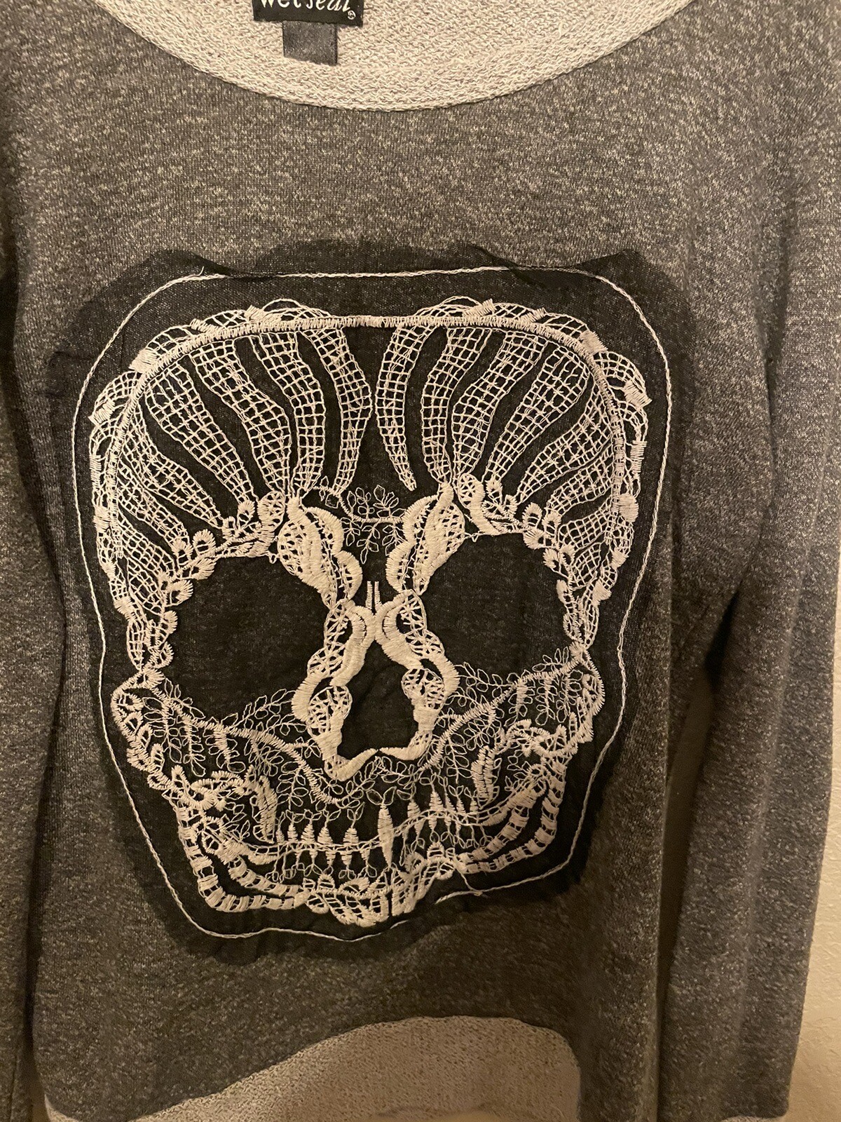 Picture 2 of 6