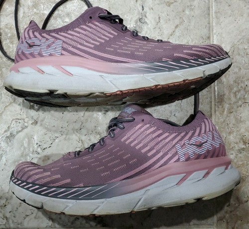light pink hoka