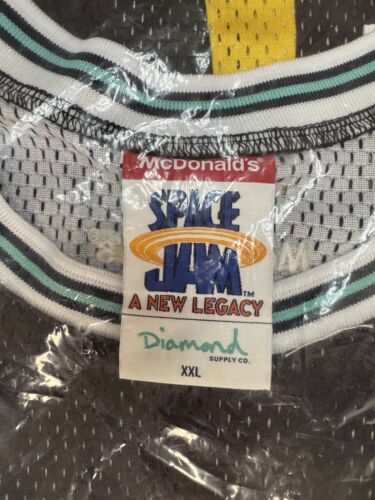 Rare McDonald’s Diamond Supply & Space Jam Looney Tunes Basketball Jersey XXL - Imagen 3 de 5