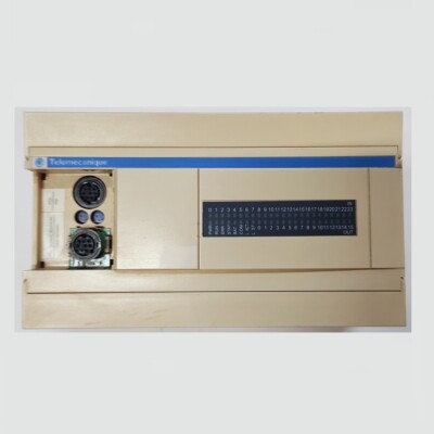 TESTED       TELEMECANIQUE  TWIDO TWDLCAE40DRF PV:01  RL:01  SV:03.00 SCHNEIDER