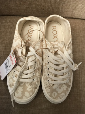 Roxy Women's Marina Sneaker, Beige White Floral Shoes Size 6 NWOB