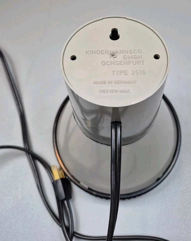 Vintage Darkroom Red Light Photography Made In Germany Kindermann & Co Type 2516 - Image 3 of 4