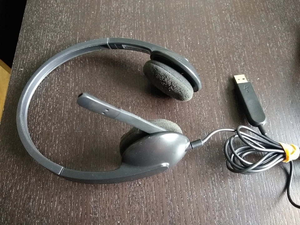 3 x Headset Job Lot Bundle Logitech Sony WFH Zoom Teams Gaming Free Post - Image 3 of 4