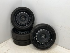 Kompletträder TOYOTA Aygo X (B7) 1.0 VVT-i  53 kW  72 PS (03.2022-> ) 426110H09