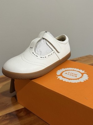 Livie & Luca Amica White Mary Jane Size 2 Youth New W/damaged Box