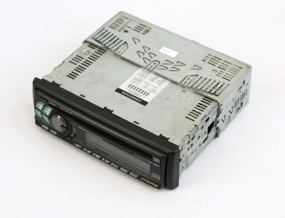 Alpine CDE-7860R CD Receiver Autoradio - voll funktionstüchtig - Bild 2 von 4