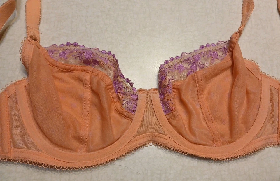 Sujetador Paramour 34D rosa púrpura lunares sin forro con aros Foto 3 de 4