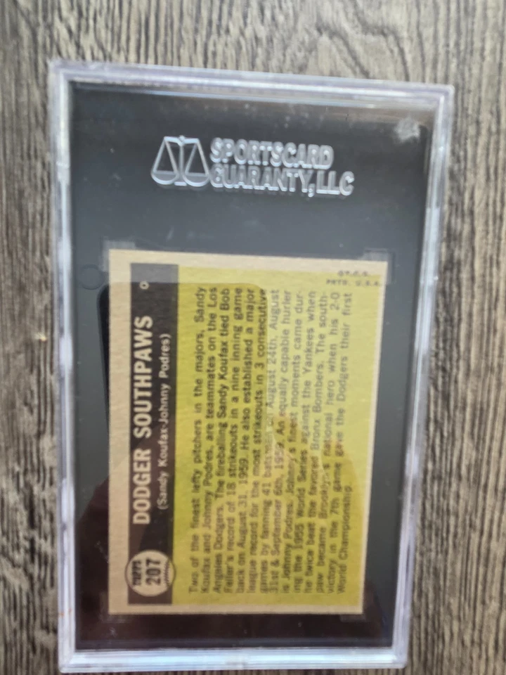 VERY RARE ERROR CARD VARIATION 1961 Topps Dodger Koufax/Podres SGC 5.5 card 207 - Image 2 of 3