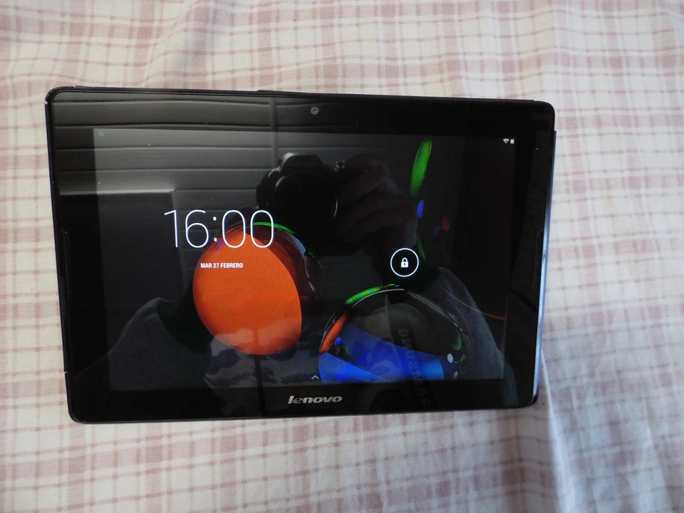 Tablet  Lenovo A7600F   10,1"  1280x800 HD  16GB - Imagen 3 de 4