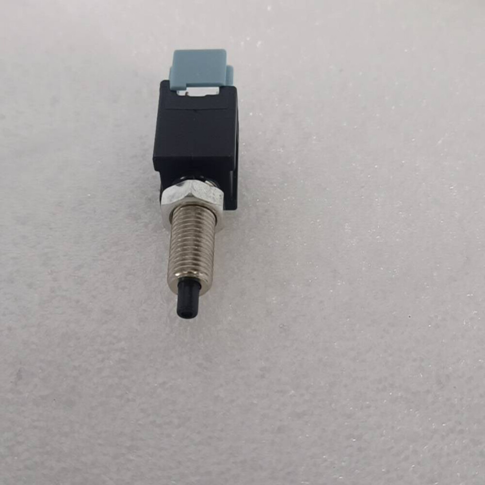 Stoplight Brake Switch Fits Infiniti G20 M30 & Nissan Pathfinder
