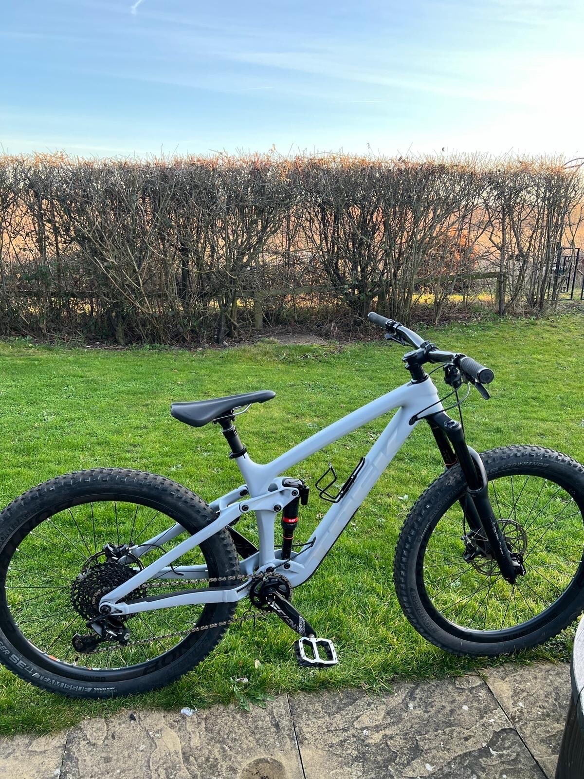 trek mountain bike Carbon Medium eBay