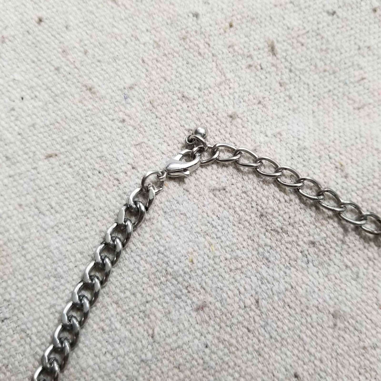 Triangle statement necklace - image 2