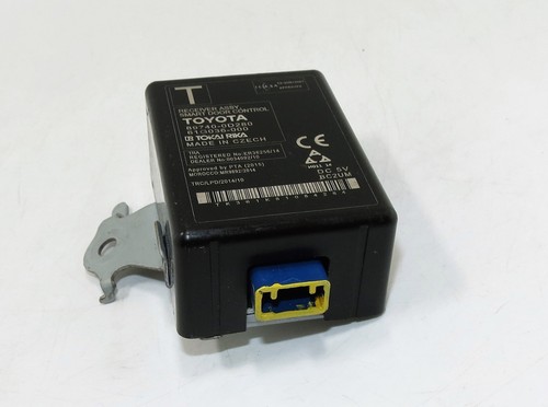 897400D280 Toyota Yaris Genuine Denso Smart Door Receiver Assy Control Unit - Picture 10 of 16