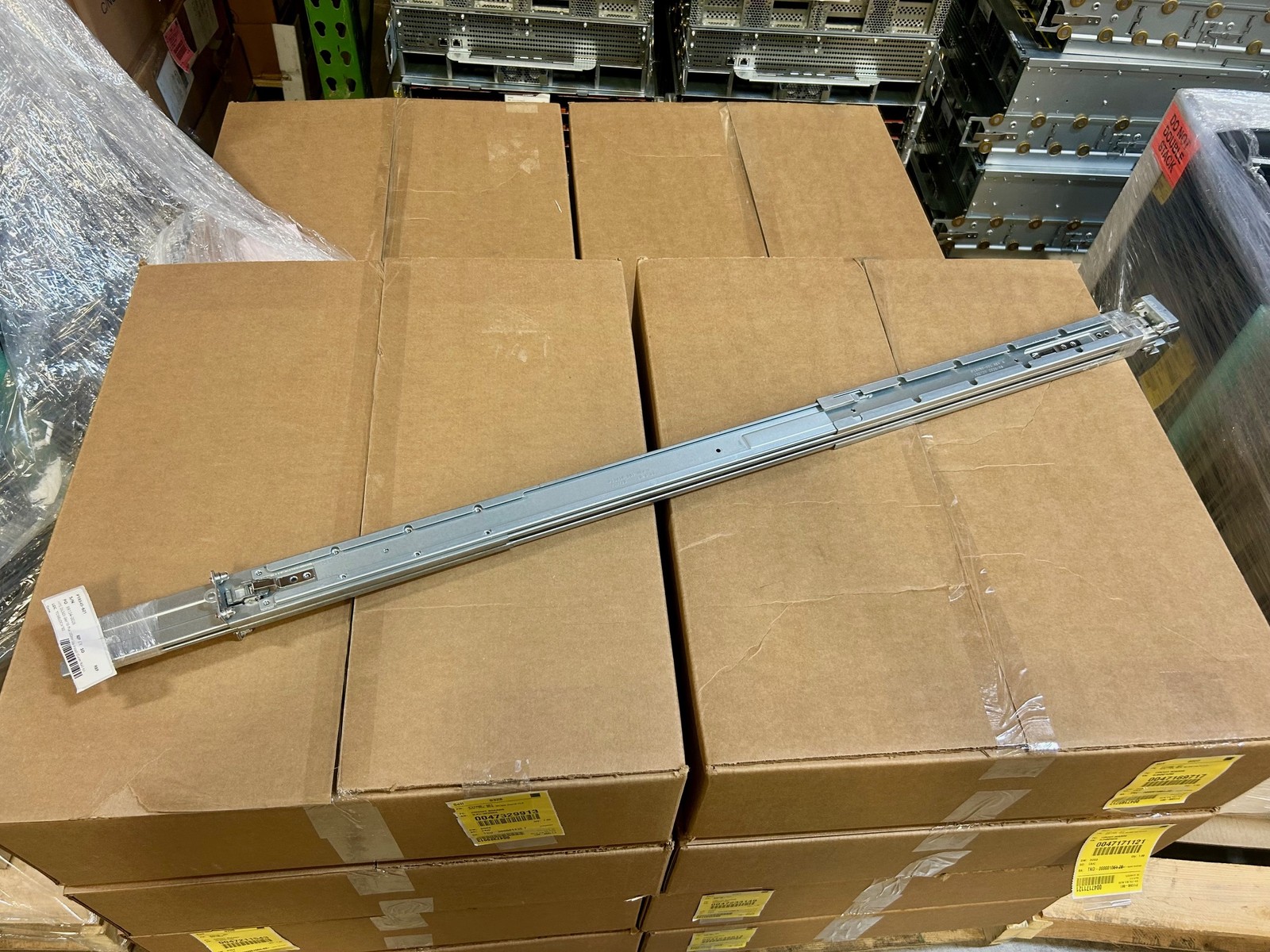 P18545-B21 HP DL325 Gen10 Plus 1200mm Easy Install Outer Rail Kit