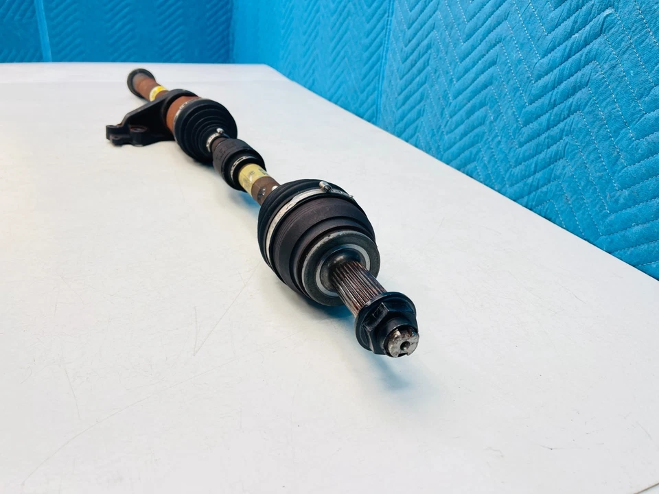 Eje delantero derecho Hyundai Kona 2018-2023 1,6 L turbo eje derecho OEM Foto 2 de 4