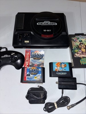 Sega Genesis System 1601 (1) Controller, AC Adapter, RF Unit, Sonic 2, Bass, Tax