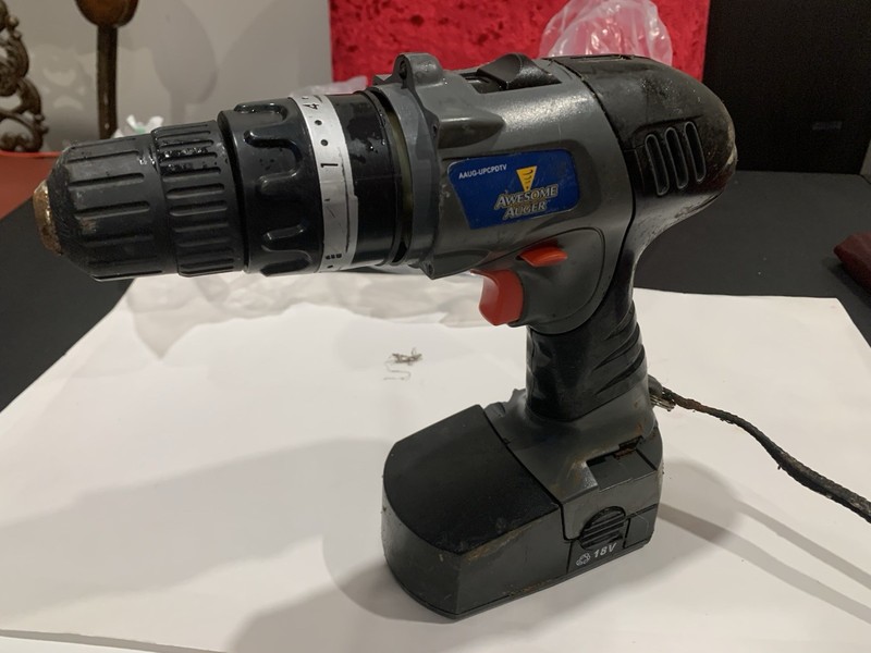 AWESOME AUGER 38 120 V Drill Driver