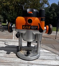 CMT 7E Variable Speed Portable Router 2400w 220~240v
