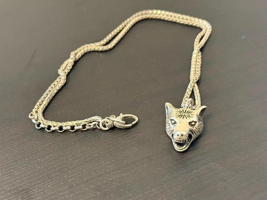 Collana Gucci testa di lupo foresta rabbia argento 54 cm