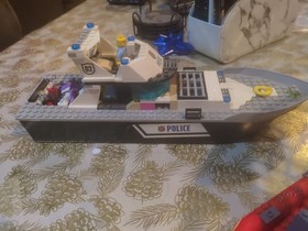 LEGO CITY: Police Patrol Boat (60129)