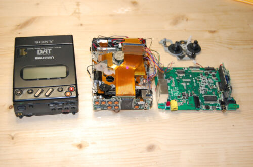 Sony TCD D3 DAT Recorder Walkman Repair Service - Afbeelding 1 van 1