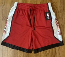 Men's Atlanta Hawks UNK King Court Player Red Basketball Shorts NWT Large