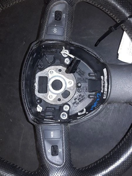 2007 AUDI A3 STEERING WHEEL - Image 2 of 4
